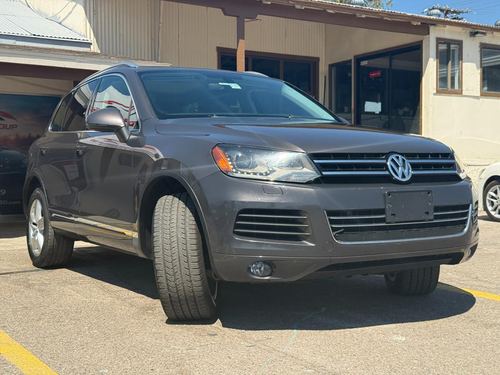 2013 Volkswagen Touareg — photo 14