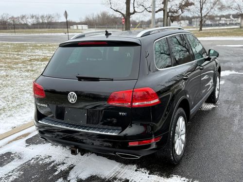 2011 VW Touareg — photo 10