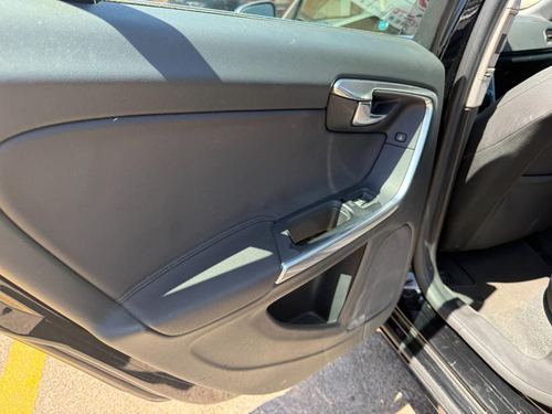 2012 Volvo S60 — photo 32