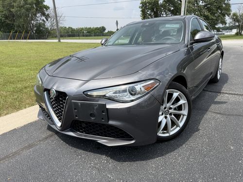 2018 Alfa Romeo Guilia — photo 18
