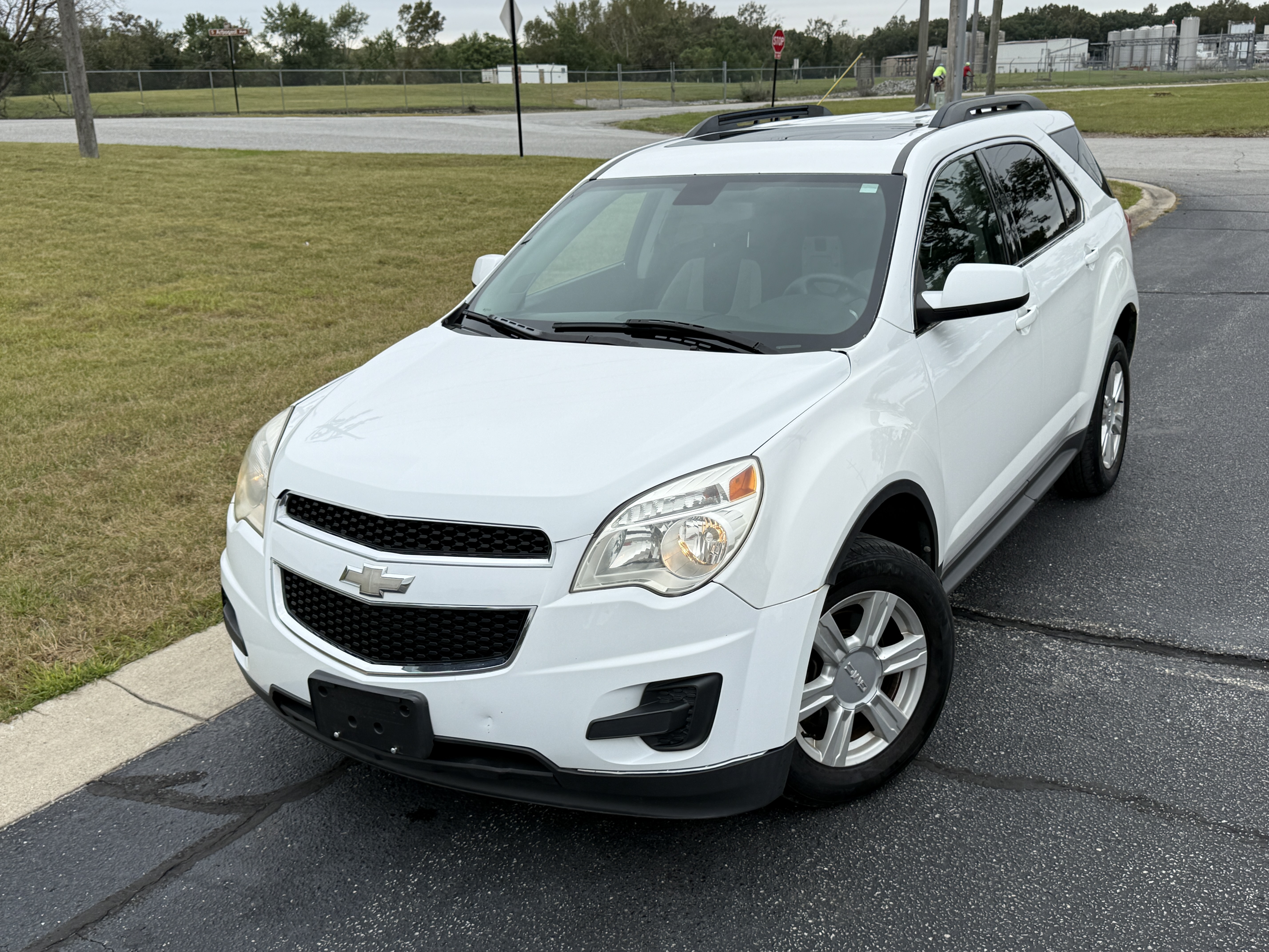 2010 Chevrolet Equinox LT — photo 1