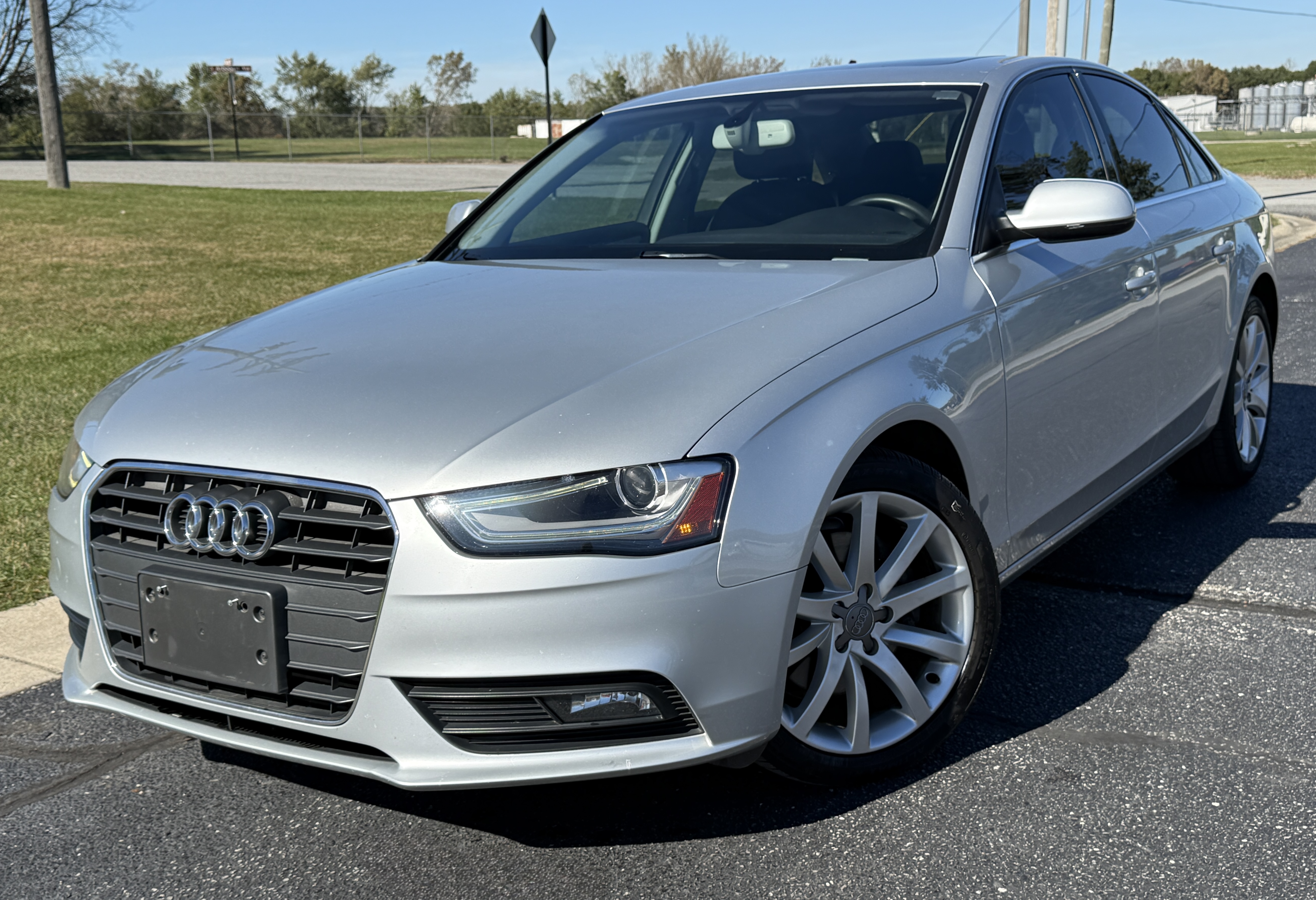 2013 Audi A4 2.0T Premium Plus — photo 1