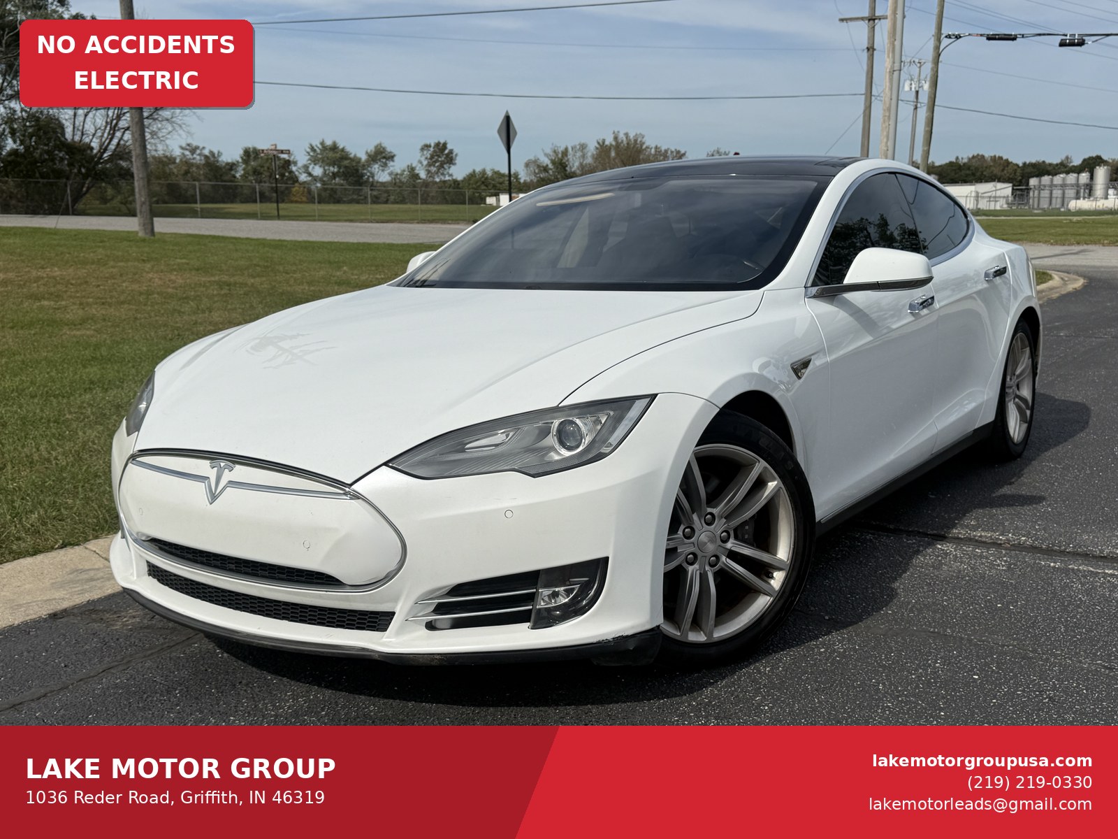 2014 Tesla S85 — photo 1