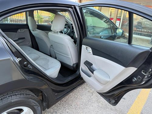 2014 Honda Civic LX — photo 20