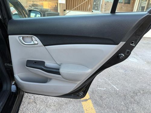 2014 Honda Civic LX — photo 26