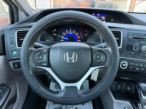2014 Honda Civic LX — photo 30