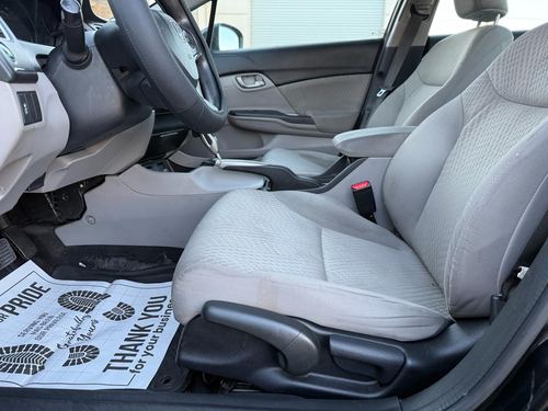 2014 Honda Civic LX — photo 32
