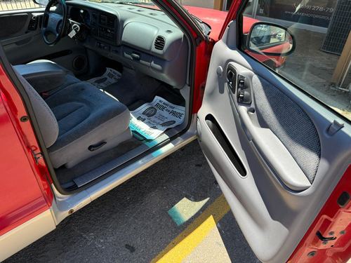 1999 Dodge Dacota SLT Club Cab — photo 17