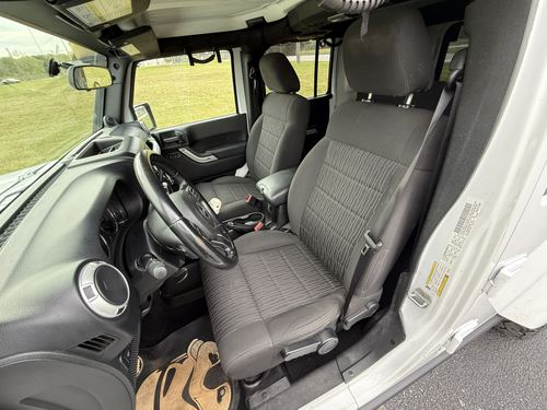 2012 Jeep Wrangler Rubicon — photo 16