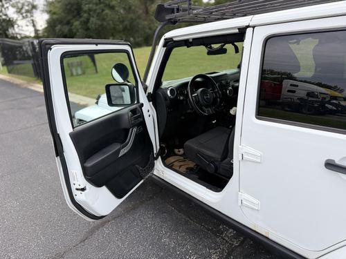 2012 Jeep Wrangler Rubicon — photo 9