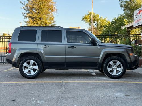 2013 Jeep Patriot Latitude — photo 6