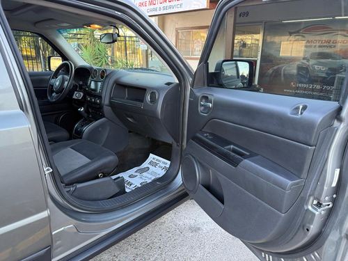 2013 Jeep Patriot Latitude — photo 17