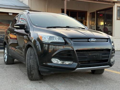 2015 Ford Escape Titanium — photo 35