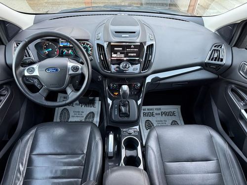 2015 Ford Escape Titanium — photo 37
