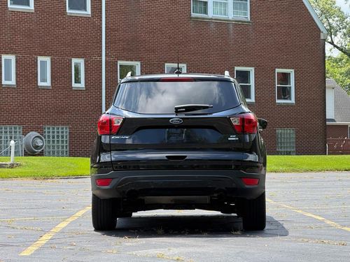 2019 Ford Escape SE — photo 10