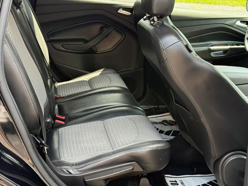 2019 Ford Escape SE — photo 25
