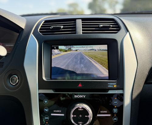2011 Ford Explorer Limited — photo 23