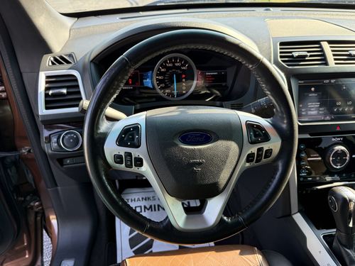 2011 Ford Explorer Limited — photo 24