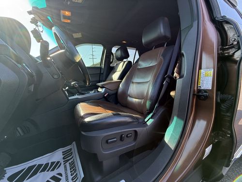 2011 Ford Explorer Limited — photo 28