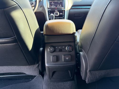 2011 Ford Explorer Limited — photo 34
