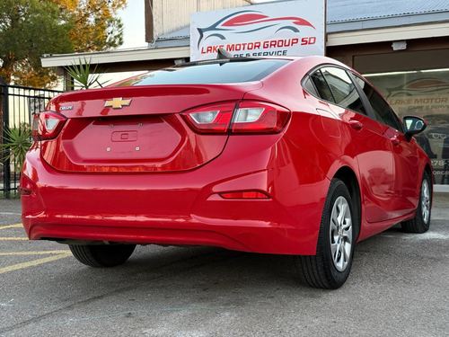 2019 Chevrolet Cruze Diesel — photo 11