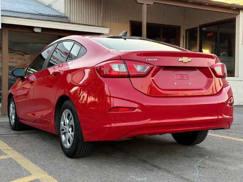 2019 Chevrolet Cruze Diesel — photo 8