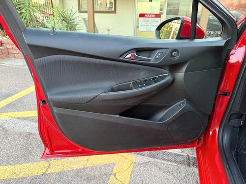 2019 Chevrolet Cruze Diesel — photo 26
