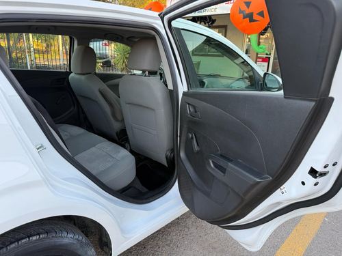 2016 Chevrolet Sonic LS — photo 22