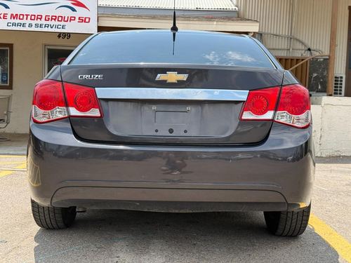2014 Chevrolet Cruze 1LS — photo 7