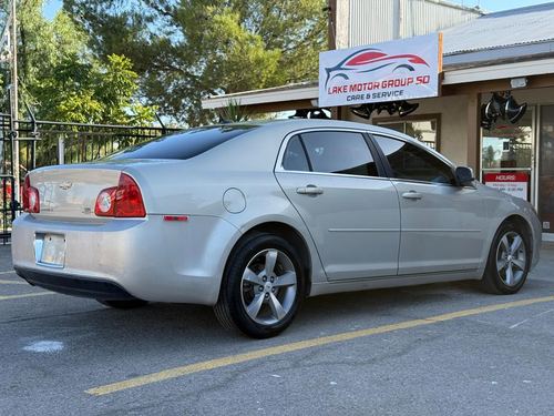 2011 Chevrolet Malibu 1LT — photo 8