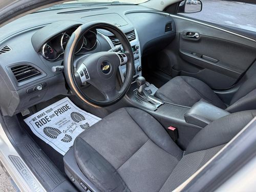 2011 Chevrolet Malibu 1LT — photo 14