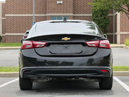 2020 Chevrolet Malibu LT — photo 8