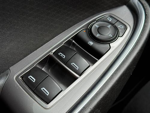 2020 Chevrolet Malibu LT — photo 25