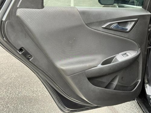 2020 Chevrolet Malibu LT — photo 27