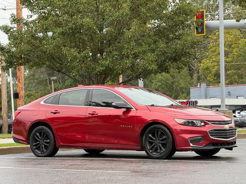 2016 Chevrolet Malibu 1LT — photo 11