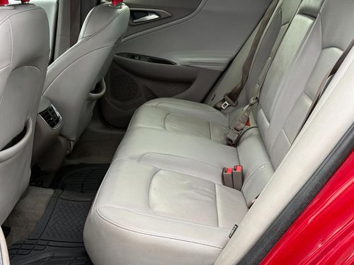 2016 Chevrolet Malibu 1LT — photo 18