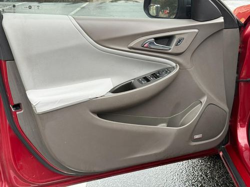 2016 Chevrolet Malibu 1LT — photo 30