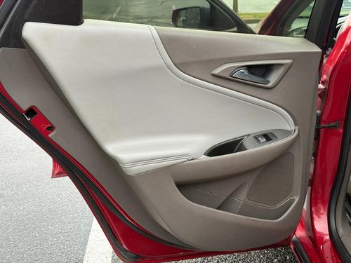 2016 Chevrolet Malibu 1LT — photo 31