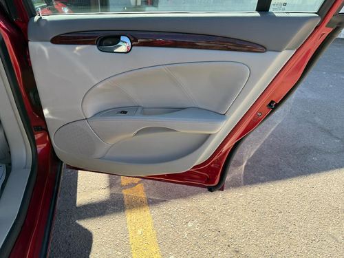 2008 Buick Lucerne CXL — photo 27