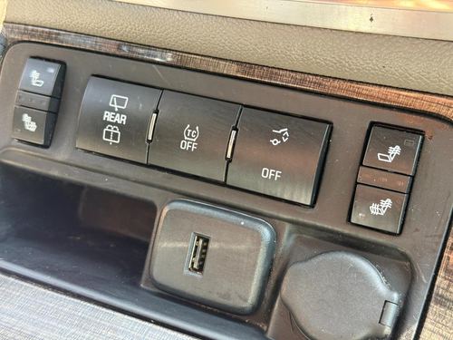 2015 GMC Acadia SLT-1 — photo 37