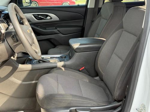 2018 Chevrolet Traverse LS — photo 18