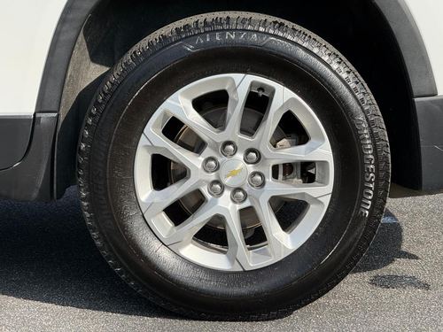 2018 Chevrolet Traverse LS — photo 16