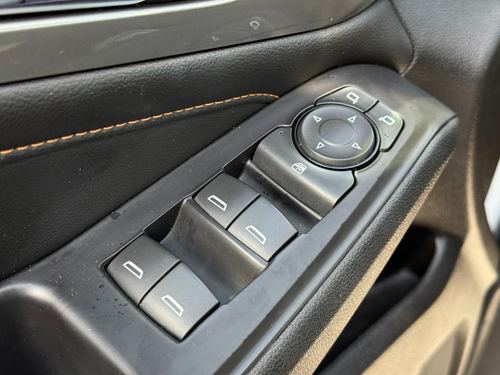2018 Chevrolet Traverse LS — photo 27
