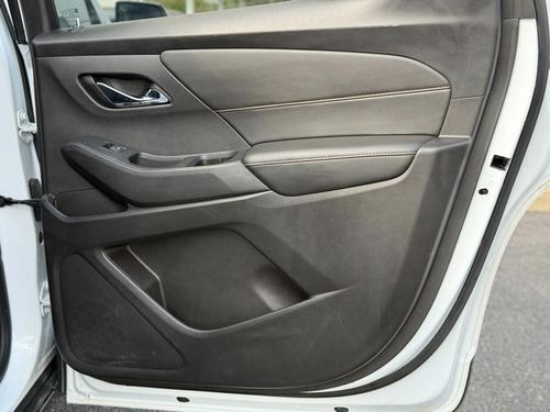 2018 Chevrolet Traverse LS — photo 30