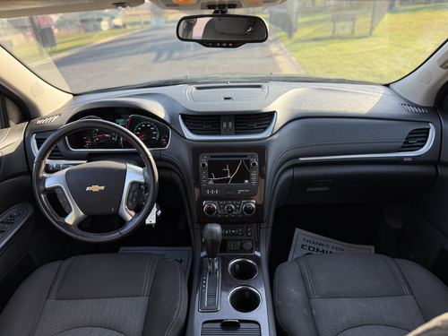 2017 Chevrolet Traverse 2LT — photo 14