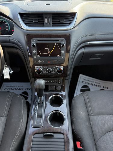 2017 Chevrolet Traverse 2LT — photo 20