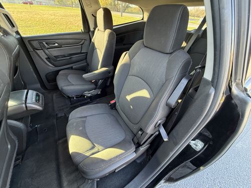 2017 Chevrolet Traverse 2LT — photo 26