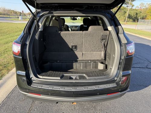 2017 Chevrolet Traverse 2LT — photo 35