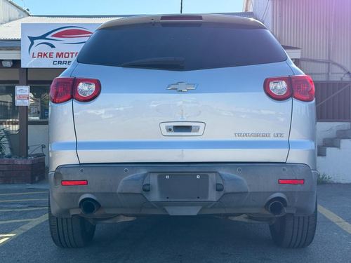 2011 Chevrolet Traverse LTZ — photo 8