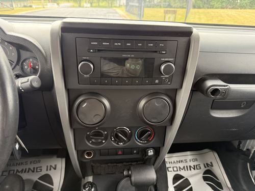 2009 Jeep Wrangler X — photo 22